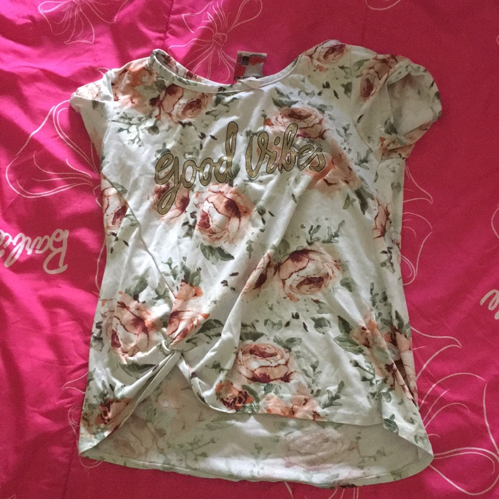Cute flower shirt